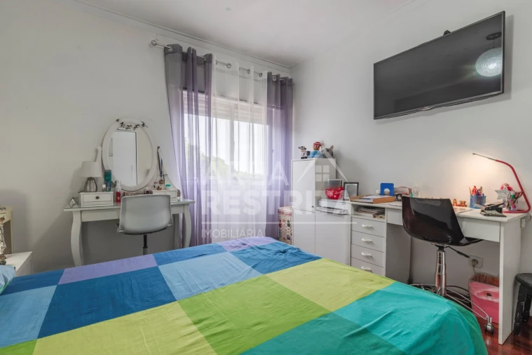 Apartamento T2 para Venda em Amora Foto 29
