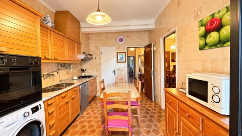 Apartamento T2 para Venda em Póvoa de Varzim, Beiriz e Argivai
