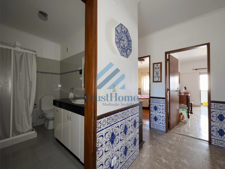 Apartamento T3 para Venda em Agualva e Mira-Sintra Foto 11