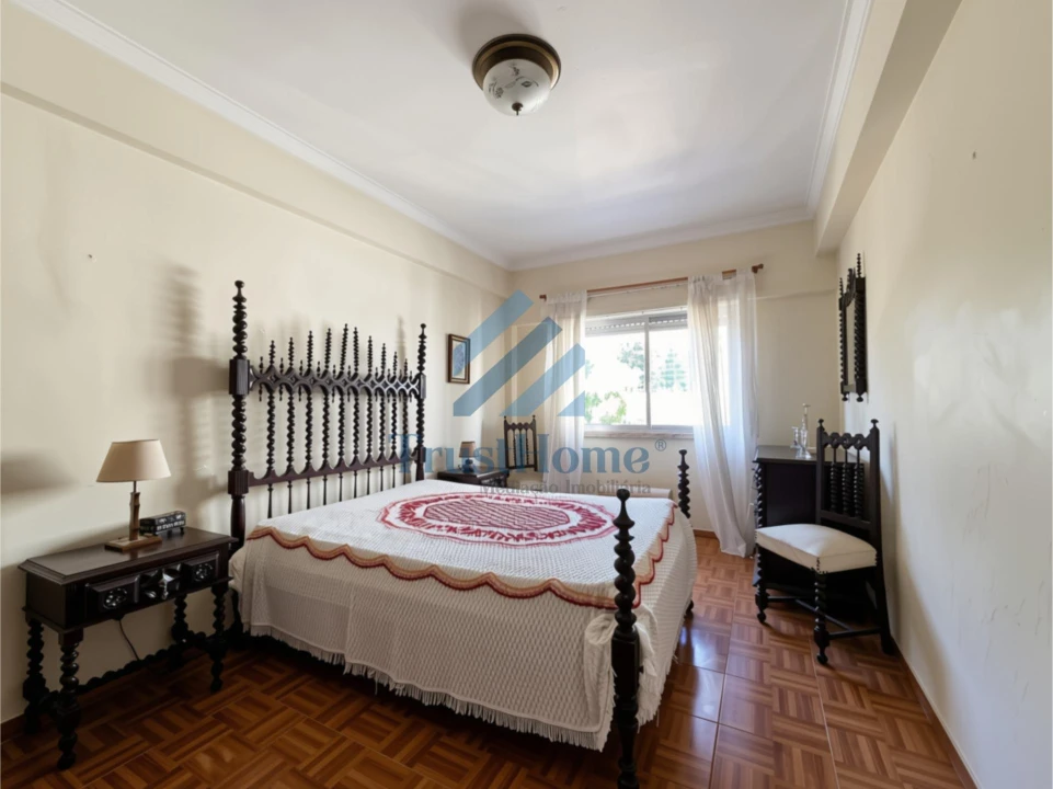 Apartamento T3 para Venda em Agualva e Mira-Sintra Foto 16