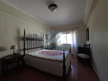 Apartamento T3 para Venda em Agualva e Mira-Sintra