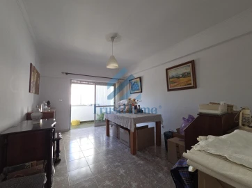 Apartamento T3 para Venda em Agualva e Mira-Sintra
