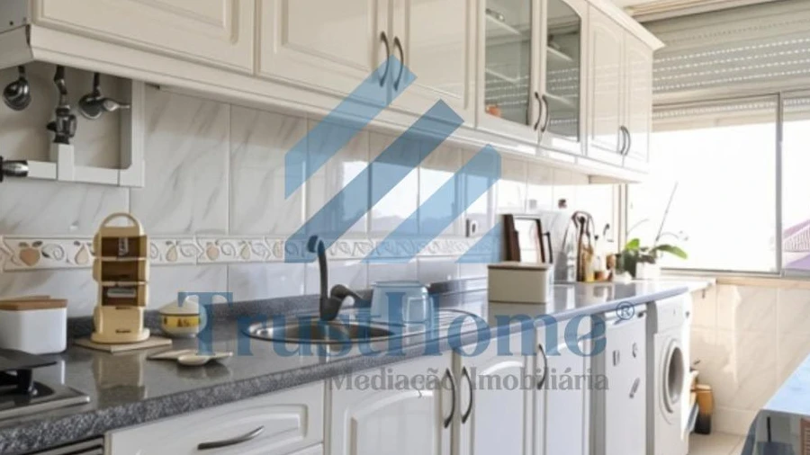 Apartamento T3 para Venda em Agualva e Mira-Sintra