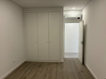 Moradia T3 para Venda em Fernao Ferro
