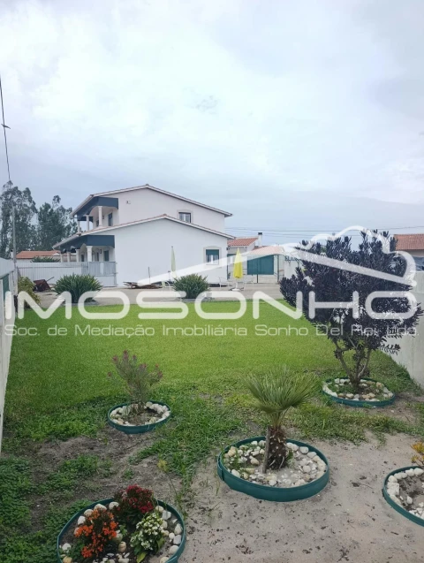 Moradia T4 para Venda em Marinha Grande