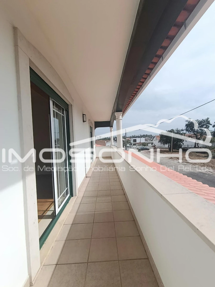 Moradia T4 para Venda em Marinha Grande Foto 25