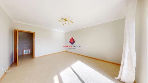 Apartamento T1 para Venda em Alvor