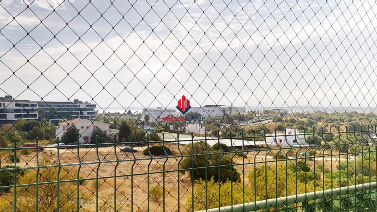 Apartamento T1 para Venda em Alvor Foto 7