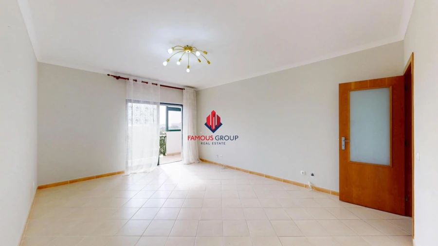 Apartamento T1 para Venda em Alvor Foto 10