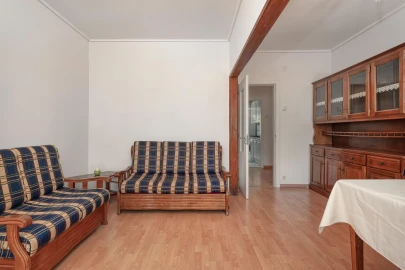 Apartamento T3 para Venda em Falagueira-Venda Nova