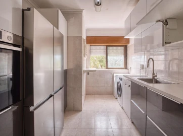 Apartamento T2 para Venda em Rio de Mouro