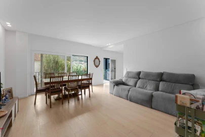 Apartamento T3 para Venda em Loures