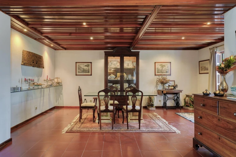 Moradia T4 para Venda em Agualva e Mira-Sintra Foto 4