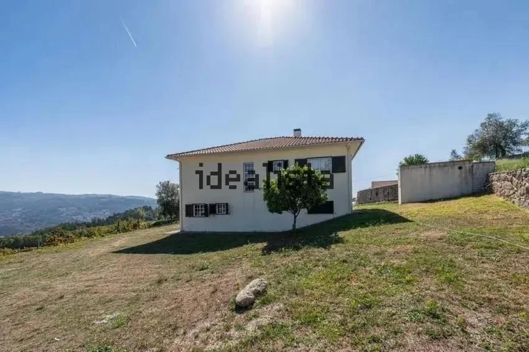 Moradia T3 para Venda em Calvos e Frades Foto 38