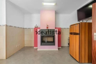 Moradia T3 para Venda em Calvos e Frades