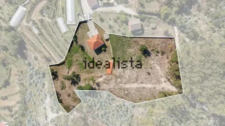 Moradia T3 para Venda em Calvos e Frades Foto 2