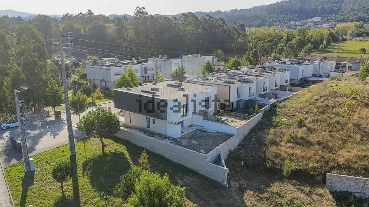 Moradia T3 para Venda em Martim Foto 28