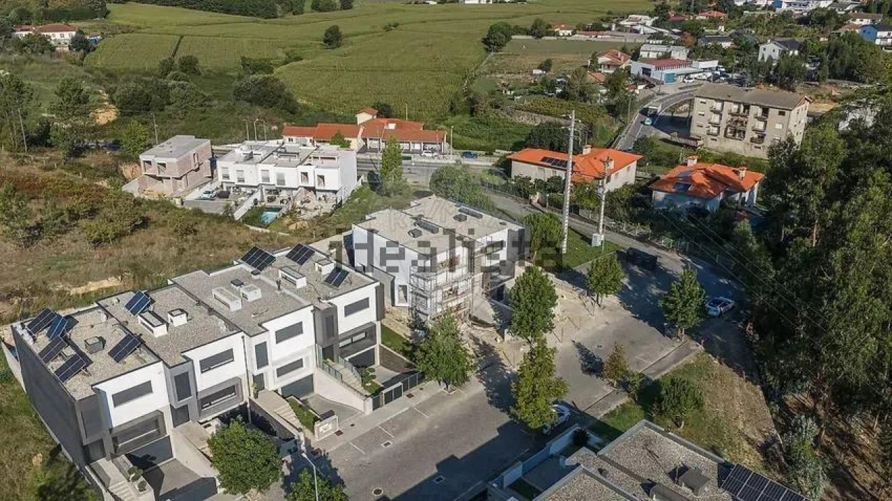 Moradia T3 para Venda em Martim Foto 29