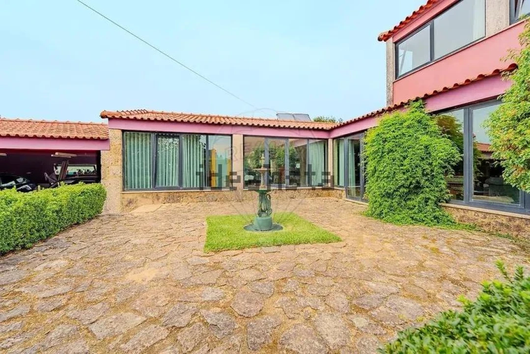Moradia T4 para Venda em Sequeade e Bastuço (São João e Santo Estêvão) Foto 40