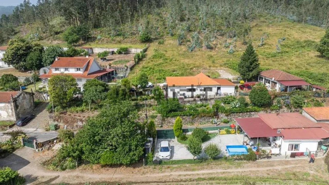 Moradia T2 para Venda em Ferreiros Foto 23
