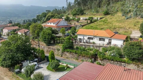 Moradia T2 para Venda em Ferreiros