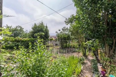 Moradia T2 para Venda em Ferreiros