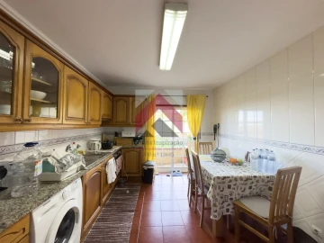 Apartamento T3 para Venda em São João de Loure e Frossos