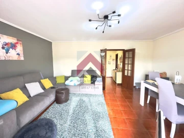 Apartamento T3 para Venda em São João de Loure e Frossos