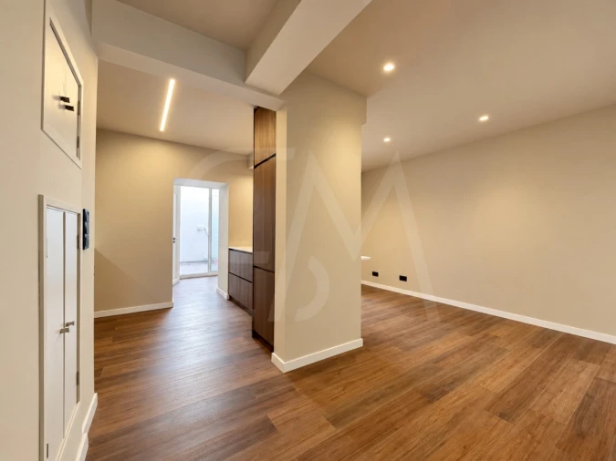 Apartamento T2 para Venda em São Vicente Foto 8