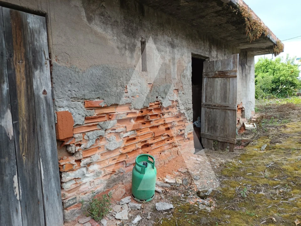 Moradia T4 para Venda em Requeixo, Nossa Senhora de Fátima e Nariz Foto 11