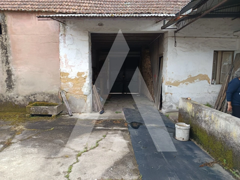Moradia T4 para Venda em Requeixo, Nossa Senhora de Fátima e Nariz Foto 13