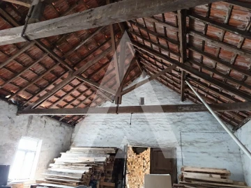 Moradia T4 para Venda em Requeixo, Nossa Senhora de Fátima e Nariz