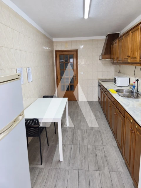 Apartamento T4 para Venda em São Vicente (Braga)