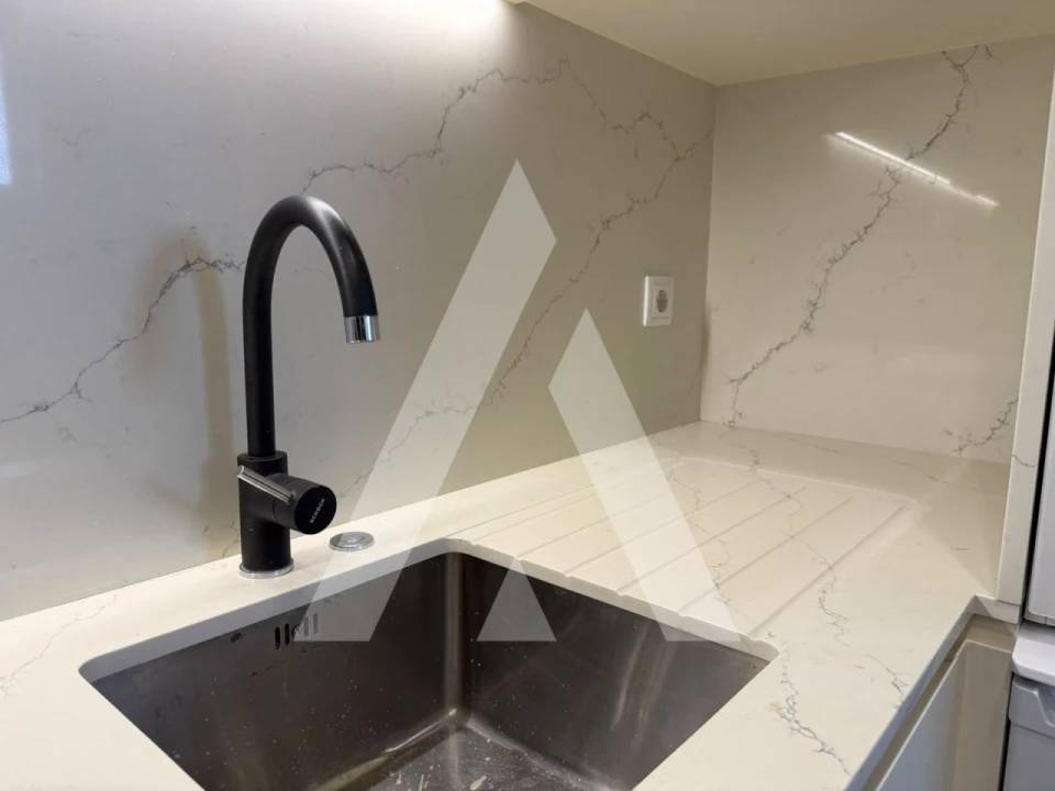 Apartamento T3 para Arrendamento em Santa Maria Maior e Monserrate e Meadela Foto 5