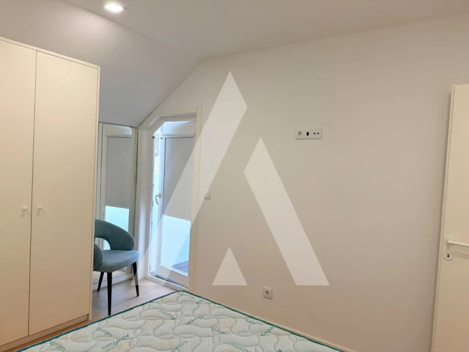 Apartamento T3 para Arrendamento em Santa Maria Maior e Monserrate e Meadela Foto 23