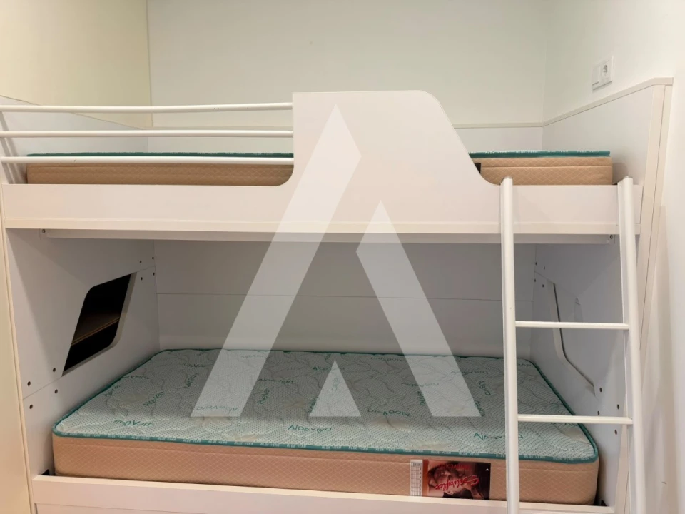 Apartamento T3 para Arrendamento em Santa Maria Maior e Monserrate e Meadela Foto 24