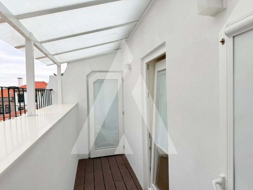 Apartamento T3 para Arrendamento em Santa Maria Maior e Monserrate e Meadela Foto 33