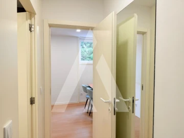 Apartamento T3 para Arrendamento em Santa Maria Maior e Monserrate e Meadela