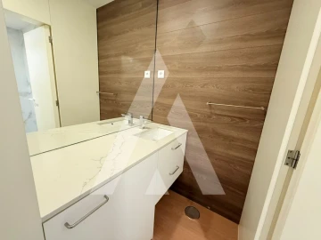 Apartamento T3 para Arrendamento em Santa Maria Maior e Monserrate e Meadela