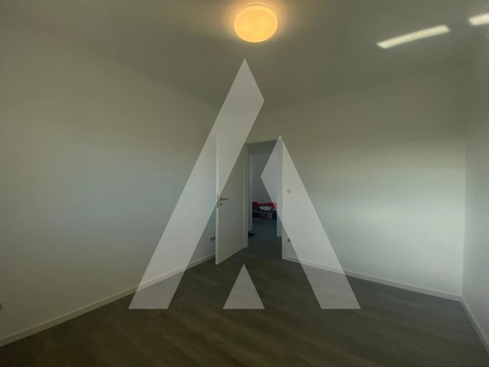 Moradia T4 para Arrendamento em Amoreira da Gândara, Paredes do Bairro e Ancas Foto 19