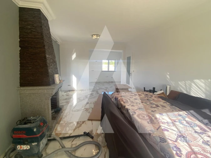 Moradia T4 para Arrendamento em Amoreira da Gândara, Paredes do Bairro e Ancas Foto 6