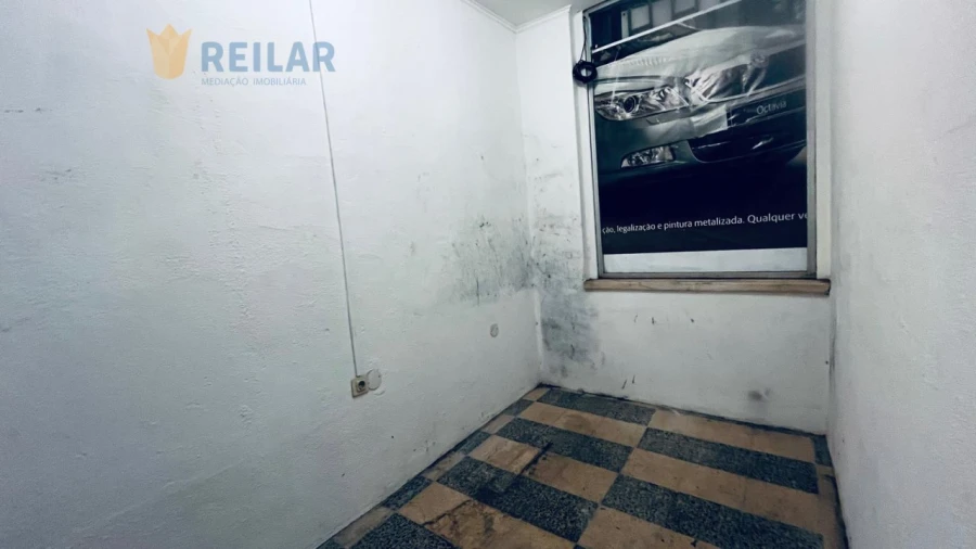Armazém para Arrendamento em Santa Iria de Azoia, São João da Talha e Bobadela Foto 7