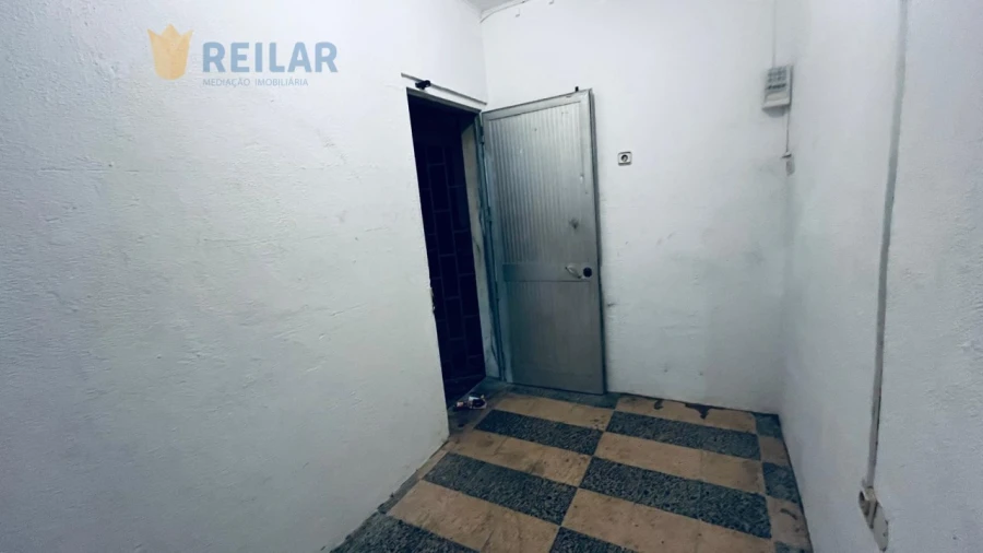 Armazém para Arrendamento em Santa Iria de Azoia, São João da Talha e Bobadela Foto 4