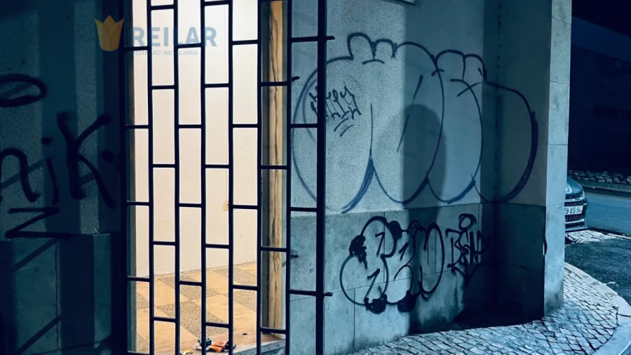 Armazém para Arrendamento em Santa Iria de Azoia, São João da Talha e Bobadela Foto 3