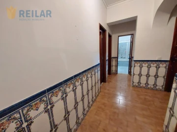 Apartamento T2 para Arrendamento em Santa Iria de Azoia, São João da Talha e Bobadela