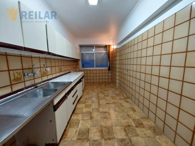 Apartamento T2 para Arrendamento em Santa Iria de Azoia, São João da Talha e Bobadela Foto 6