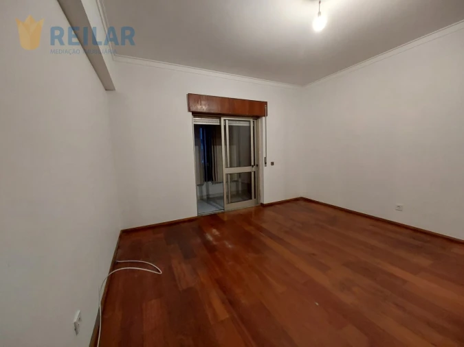 Apartamento T2 para Arrendamento em Santa Iria de Azoia, São João da Talha e Bobadela Foto 11
