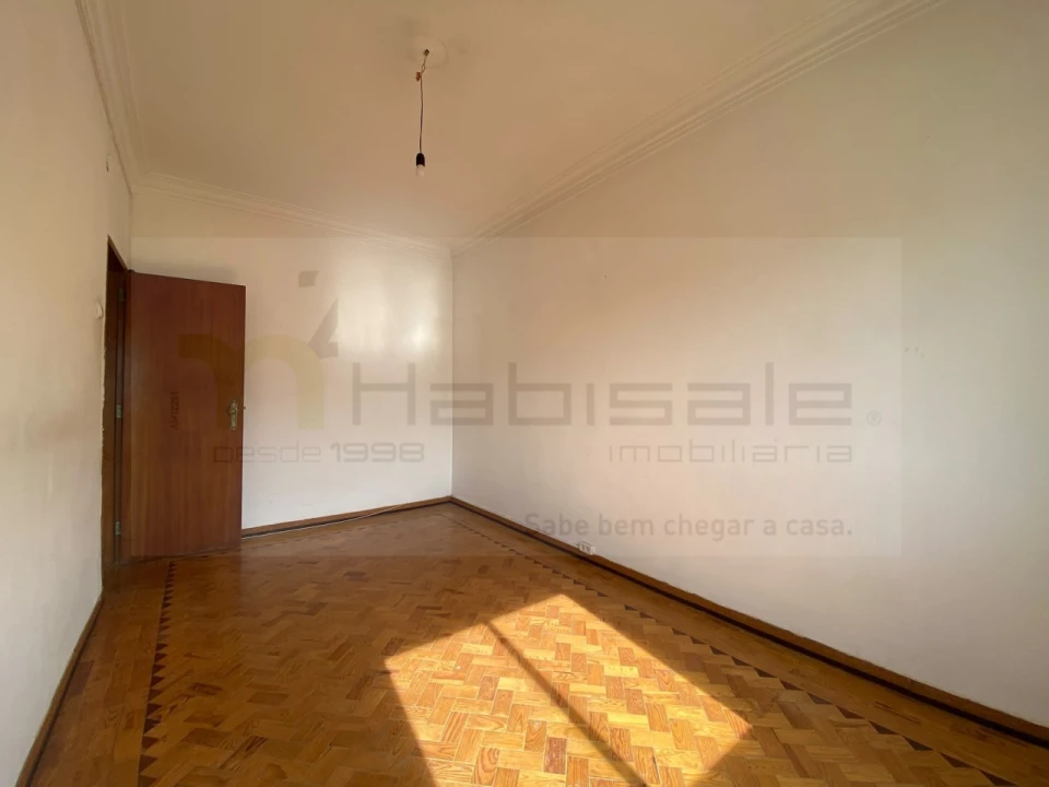 Apartamento T2 para Venda em Falagueira-Venda Nova Foto 7