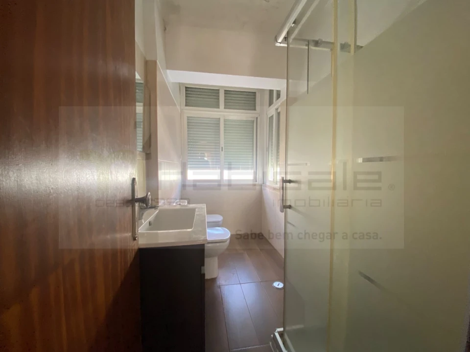 Apartamento T2 para Venda em Falagueira-Venda Nova Foto 12