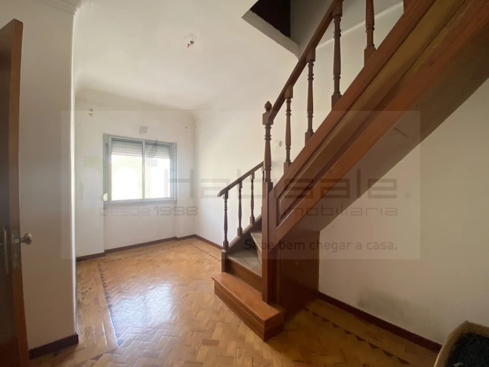 Apartamento T2 para Venda em Falagueira-Venda Nova Foto 14